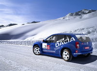 Click image for larger version

Name:	Daciadustertropheeandros08.jpg
Views:	166
Size:	814.8 KB
ID:	1179419