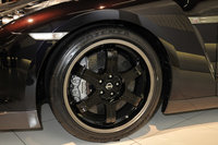 Click image for larger version

Name:	17_nissan_gtr_specv_live.jpg
Views:	189
Size:	254.9 KB
ID:	748382