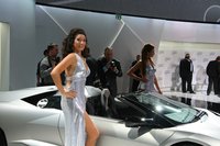 Click image for larger version

Name:	lamborghini_reventon_roadster_babes-32.JPG
Views:	70
Size:	289.1 KB
ID:	1085681