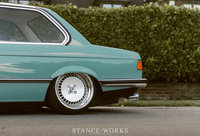 Click image for larger version

Name:	bmw-e21-slammed-air-lift-suspension.jpg
Views:	29
Size:	890.4 KB
ID:	3044121