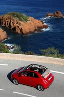 Click image for larger version

Name:	Fiat-500-Convertible-85.jpg
Views:	47
Size:	262.9 KB
ID:	978516