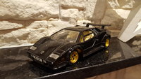 Click image for larger version

Name:	Lamborghini Countach.jpg
Views:	9
Size:	3.88 MB
ID:	3180793