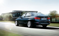 Click image for larger version

Name:	BMW_3series_preview_07.jpg
Views:	90
Size:	40.6 KB
ID:	2486224