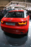 Click image for larger version

Name:	audi_a1_concept_tokyo_010.jpg
Views:	150
Size:	875.4 KB
ID:	376327