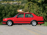 Click image for larger version

Name:	0706et_04_z+1990_vw_jetta_gli+side_view.jpg
Views:	223
Size:	81.5 KB
ID:	368846