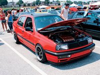 Click image for larger version

Name:	eurp_0803_09_z+vag_fair+volkswagen.jpg
Views:	62
Size:	88.1 KB
ID:	1485418