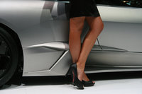 Click image for larger version

Name:	18-reventon-roadster-live.jpg
Views:	96
Size:	546.0 KB
ID:	1087279