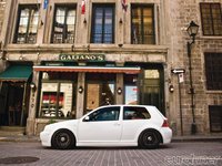 Click image for larger version

Name:	eurp-1107-07+2001-vw-gti+side-view.jpg
Views:	67
Size:	95.9 KB
ID:	2314692