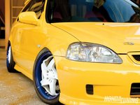 Click image for larger version

Name:	htup_0912_05_o+2000_honda_civic_type_r+front_right_headlight.jpg
Views:	69
Size:	61.8 KB
ID:	1221750