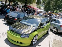 Click image for larger version

Name:	160_0610_et_14z+worthersee_treffen_event_coverage+lime_green_gti.jpg
Views:	73
Size:	99.8 KB
ID:	1292599