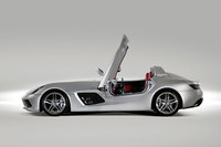 Click image for larger version

Name:	stirlingmossbenz_09.jpg
Views:	1118
Size:	152.4 KB
ID:	826680