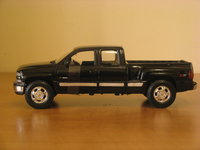 Click image for larger version

Name:	Chevrolet Silverado 02.JPG
Views:	32
Size:	927.3 KB
ID:	2927956