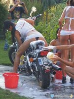 Click image for larger version

Name:	bikers_17__2_.jpg
Views:	441
Size:	40.2 KB
ID:	770892