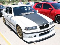 Click image for larger version

Name:	eurp_0709_40_z+2007_wustefest+bmw_5_series.jpg
Views:	85
Size:	69.1 KB
ID:	1305718