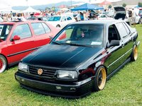 Click image for larger version

Name:	eurp_0902_12_z+vag_fair_2008+mk3_jetta.jpg
Views:	43
Size:	95.5 KB
ID:	1487514