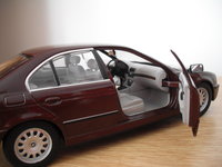 Click image for larger version

Name:	1-24 BMW 5 MINICHAMPS 4.JPG
Views:	154
Size:	1.23 MB
ID:	1601792