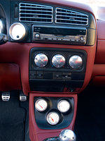 Click image for larger version

Name:	160_0707_12_z+1996_vw_gti_vr6+center_console.jpg
Views:	293
Size:	71.1 KB
ID:	368833