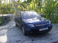 Click image for larger version

Name:	Opel Vectra C Caravan - SCHUCO 1-43 2.jpg
Views:	74
Size:	1.36 MB
ID:	1559304