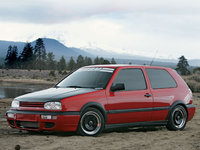 Click image for larger version

Name:	eurp_0708_14_z+1996_vw_gti+front_view.jpg
Views:	100
Size:	57.9 KB
ID:	368764