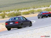 Click image for larger version

Name:	eurp_0907_57_z+bmw_m_fest+track_nsx.jpg
Views:	144
Size:	46.7 KB
ID:	1316044