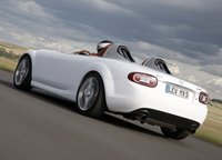 Click image for larger version

Name:	MX5_superlight_concept_14.jpg
Views:	82
Size:	146.5 KB
ID:	1079648