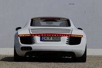 Click image for larger version

Name:	audi-r8-andras paulin.jpg
Views:	134
Size:	294.3 KB
ID:	2178154