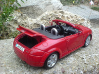 Click image for larger version

Name:	Audi TT 04.JPG
Views:	114
Size:	247.1 KB
ID:	630346