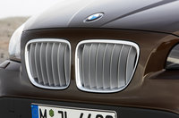 Click image for larger version

Name:	111-2011-bmw-x1-off.jpg
Views:	30
Size:	567.0 KB
ID:	990973