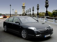 Click image for larger version

Name:	citroen_c6_r43.jpg
Views:	279
Size:	514.5 KB
ID:	1052387