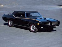 Click image for larger version

Name:	0608hppp_12z+1969_Pontiac_GTO_Judge_Convertible+Front_View_Passengers_Side.jpg
Views:	158
Size:	26.6 KB
ID:	1959053