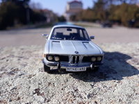 Click image for larger version

Name:	BMW e3 3.0 - NEO 1-43 3.jpg
Views:	15
Size:	1.04 MB
ID:	3210336