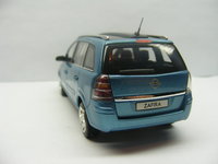 Click image for larger version

Name:	Opel Zafira 2 - SCHUCO 1-43 7.JPG
Views:	11
Size:	1.19 MB
ID:	2612694