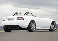 Click image for larger version

Name:	MX5_superlight_concept_15.jpg
Views:	106
Size:	134.7 KB
ID:	1079649