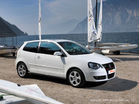 Click image for larger version

Name:	vw_polo_gti_2006.jpg
Views:	113
Size:	312.4 KB
ID:	468948