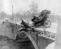 Click image for larger version

Name:	car_accident-4-27-1912_743.jpg
Views:	372
Size:	108.0 KB
ID:	19636