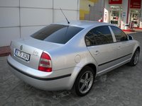 Click image for larger version

Name:	skoda superb 017.jpg
Views:	162
Size:	60.6 KB
ID:	1829410