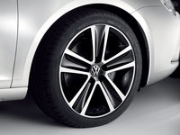 Click image for larger version

Name:	vw-eos-white-night-4m.jpg
Views:	216
Size:	71.5 KB
ID:	940510