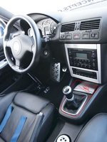 Click image for larger version

Name:	160_0603et_12z+2004_Volkswagen_A4_Golf_R32+Interior_Dash_Detail.jpg
Views:	464
Size:	44.8 KB
ID:	987088