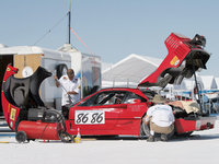 Click image for larger version

Name:	eurp_0802_18_z_1992_ferrari_f40_cleaning_salt.jpg
Views:	174
Size:	63.6 KB
ID:	500410