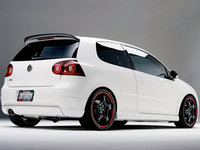 Click image for larger version

Name:	160_0706_et_14_z+2006_vw_gti+right_rear_three_quarter.jpg
Views:	135
Size:	203.0 KB
ID:	368892