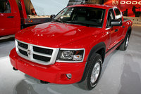 Click image for larger version

Name:	112_2007_chicago_auto_show_140z+2008_dodge_dakota+front_three_quarter_view.jpg
Views:	61
Size:	91.2 KB
ID:	213509