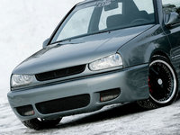 Click image for larger version

Name:	eurp_0708_15_z+1997_vw_jetta+front_view.jpg
Views:	283
Size:	65.2 KB
ID:	368751