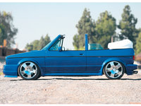 Click image for larger version

Name:	eurp_0705_04_z+1988_volkswagen_cabriolet+side_view.jpg
Views:	94
Size:	259.2 KB
ID:	368793