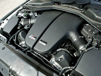 Click image for larger version

Name:	0607_x+2007_bmw_m5+engine_compartment.jpg
Views:	194
Size:	164.0 KB
ID:	131699