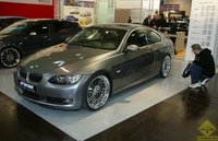 Click image for larger version

Name:	essen_motor_show_2006_372.jpg
Views:	87
Size:	102.2 KB
ID:	237241