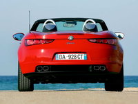 Click image for larger version

Name:	2006-alfa-romeo-spider-scn-net-4657.jpg
Views:	26
Size:	36.8 KB
ID:	118106