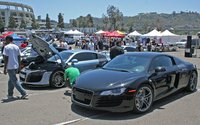 Click image for larger version

Name:	112_0907_03z+socaleuro_meet_2009+Audi_R8_front_view.jpg
Views:	683
Size:	87.2 KB
ID:	991235