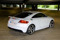 Click image for larger version

Name:	Audi_TT-RS_02.jpg
Views:	53
Size:	194.8 KB
ID:	955630