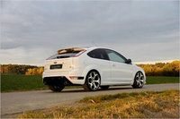 Click image for larger version

Name:	Loder1899-Ford-Focus-ST-3.jpg
Views:	1401
Size:	29.8 KB
ID:	681720