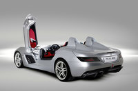 Click image for larger version

Name:	stirlingmossbenz_10.jpg
Views:	1122
Size:	165.2 KB
ID:	826681